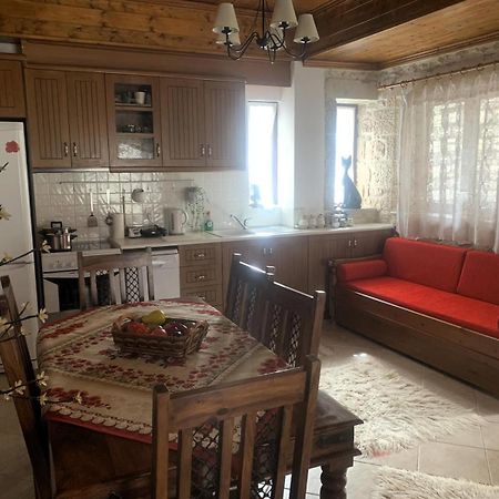 Stonehouse Dome Lagadia Villa Lagkadia Bagian luar foto