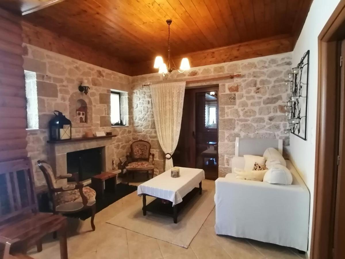 Stonehouse Dome Lagadia Villa Lagkadia Bagian luar foto