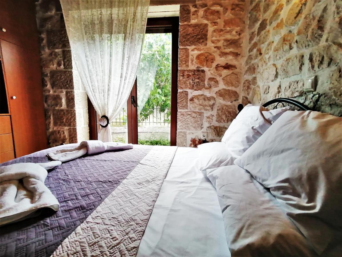 Stonehouse Dome Lagadia Villa Lagkadia Bagian luar foto