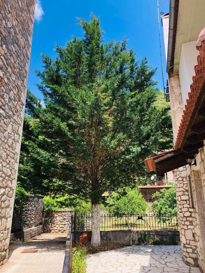 Stonehouse Dome Lagadia Villa Lagkadia Bagian luar foto